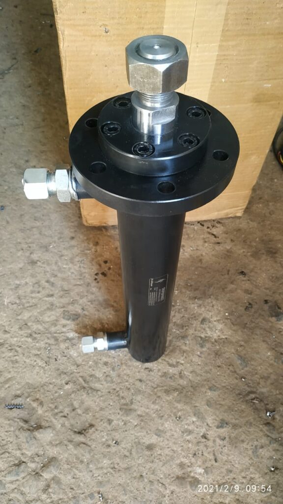 Hydraulic Cylinder SWAPNAPOORTI HYDRAULICS PUNE